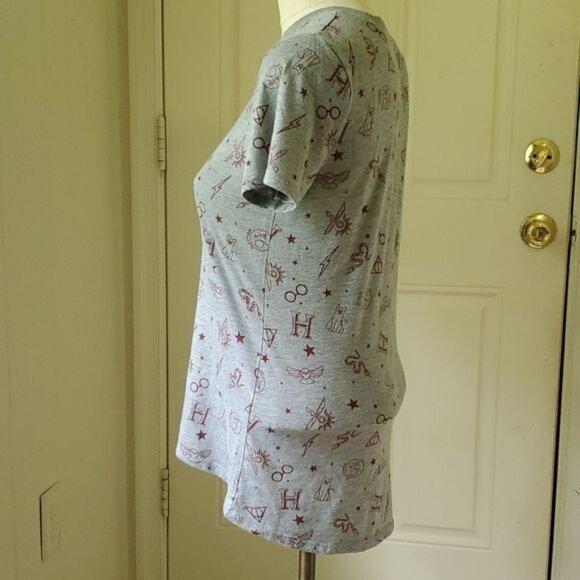 2 Harry Potter T Shirt Top Tee WOMEN'S WOMAN'S Juniors Size Extra Small - Picture 6 of 16